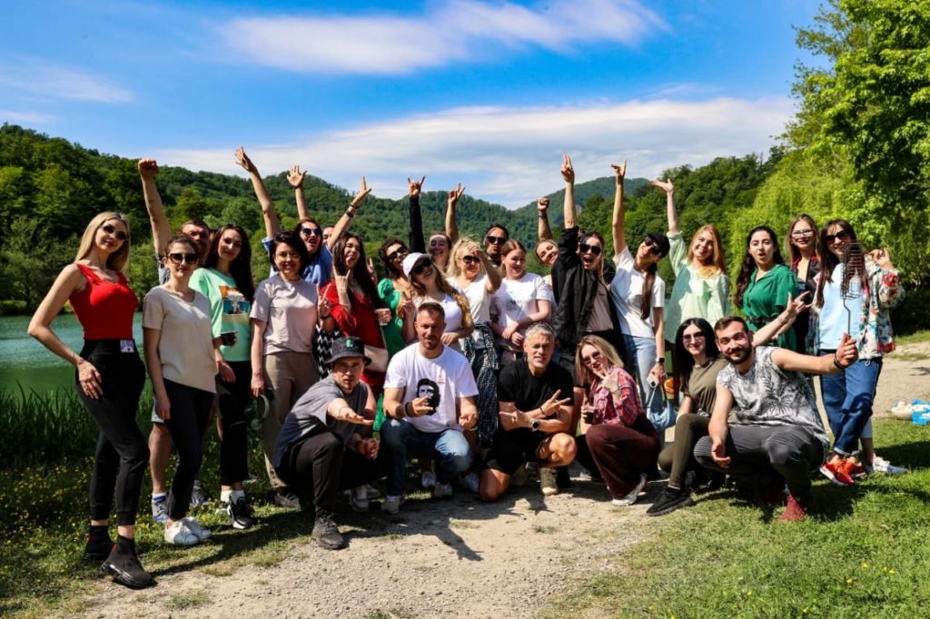 2022. Досуг учеников, родителей и тренеров студии gm